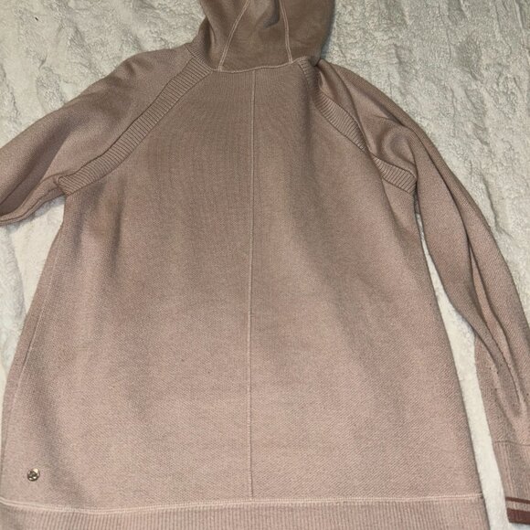 Lululemon Soothe Away Hoodie Size 8 EUC - Picture 3 of 5